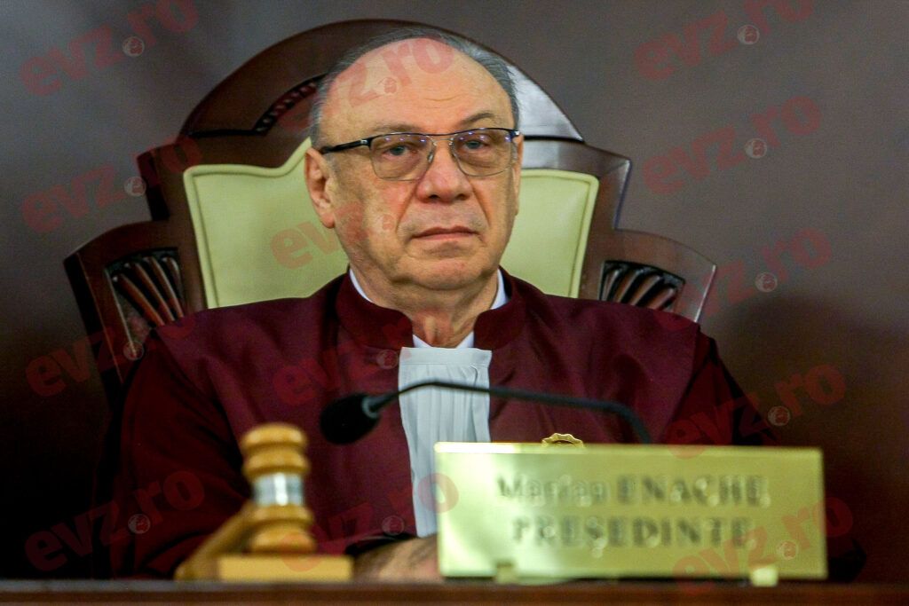 Judecătorii CCR, venituri peste orice român. Președintele, un milion de lei pe an