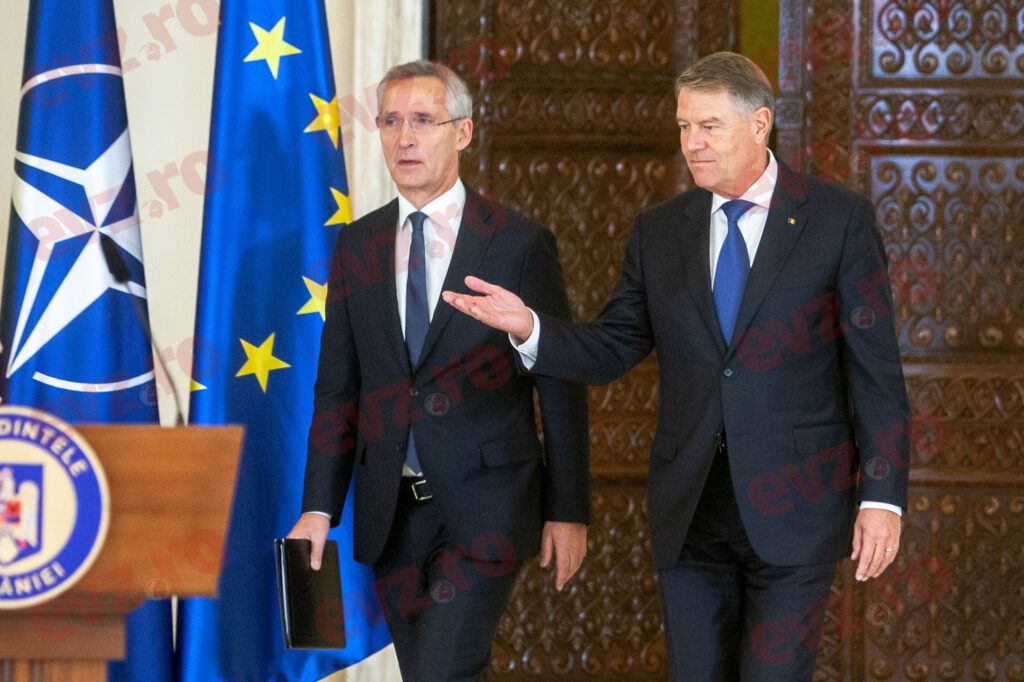 NATO se va reuni la București, în a doua clădire administrativă ca mărime din lume