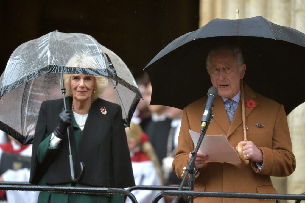 Camilla renunță la o tradiție importantă pentru Regina Elisabeta. Soția lui Charles, schimbări în Familia Regală