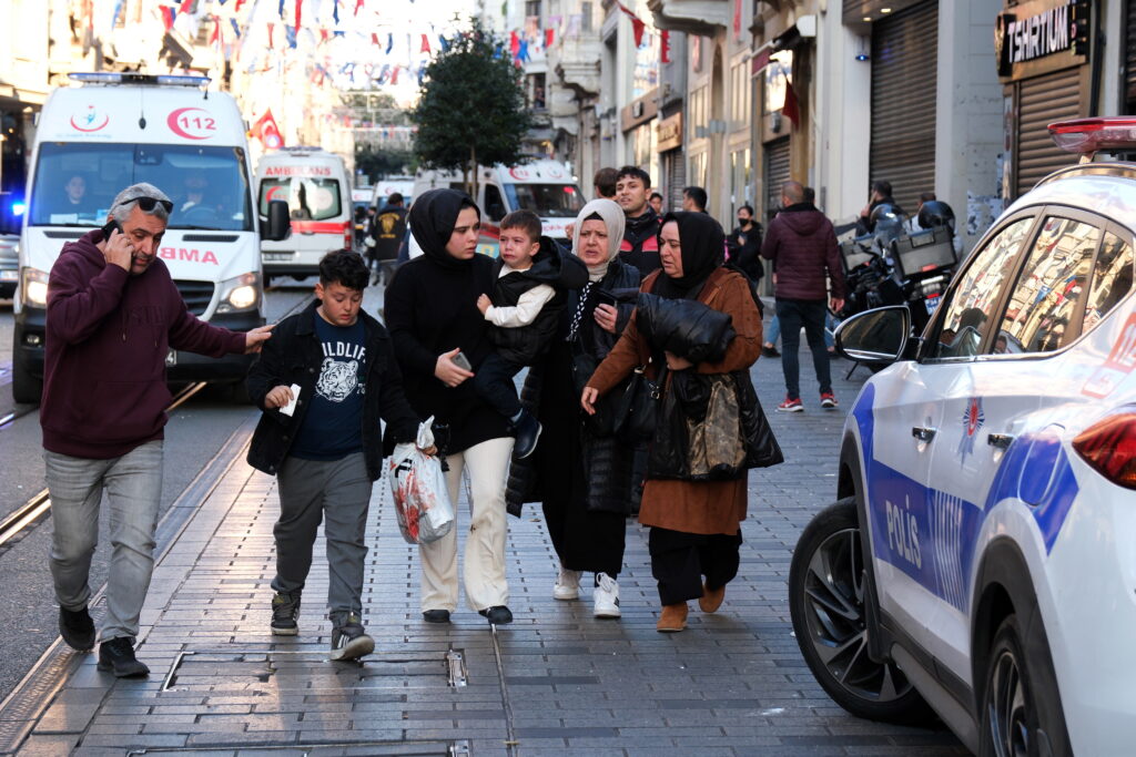 Explozie în centrul Istanbulului. Sunt cel puțin 6 morți și 81 de răniți. Președintele Erdogan vorbește despre un atentat. Imagini Șocante