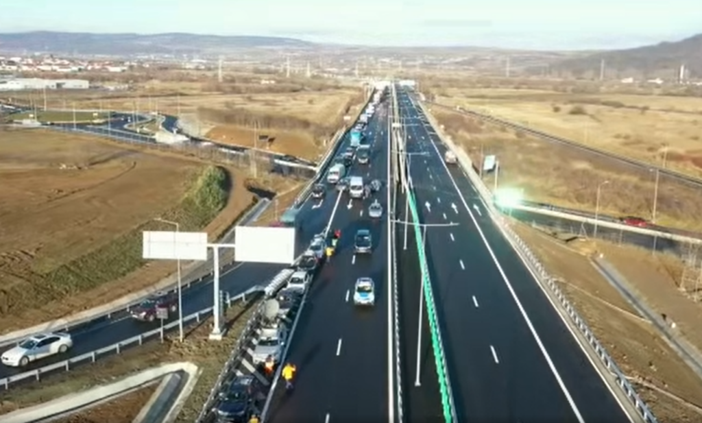Autostradă inaugurată pe Facebook. CNAIR a dat în folosință 13 kilometri între Sibiu și Boița. Video