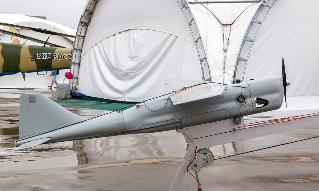 Războiul din Ucraina. Rusia fabrică drone militare cu componente occidentale