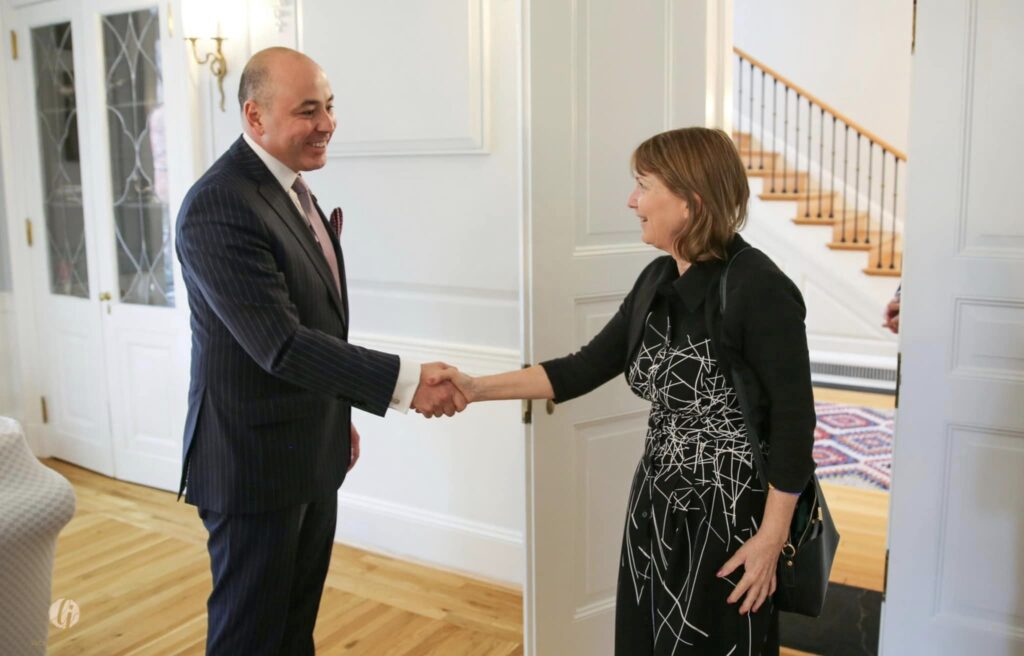 Andrei Muraru a vorbit cu Kathleen Kavalec, ambasadorul SUA la Bucureşti, despre facilitarea accesului la Programul Visa Waiver