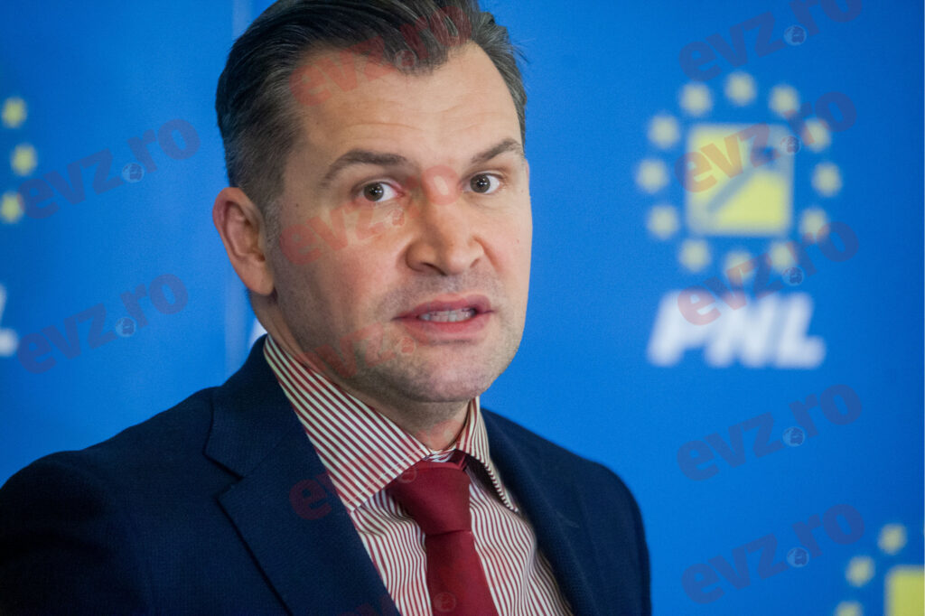 Conducerea PNL se delimitează de Rareș Bogdan în scandalul cu Bogdan Aurescu: „Evaluarea activităţii o face Nicolae Ciucă”