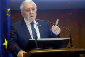 Guvernatorul Mugur Isărescu a revizuit prognoza pentru inflație