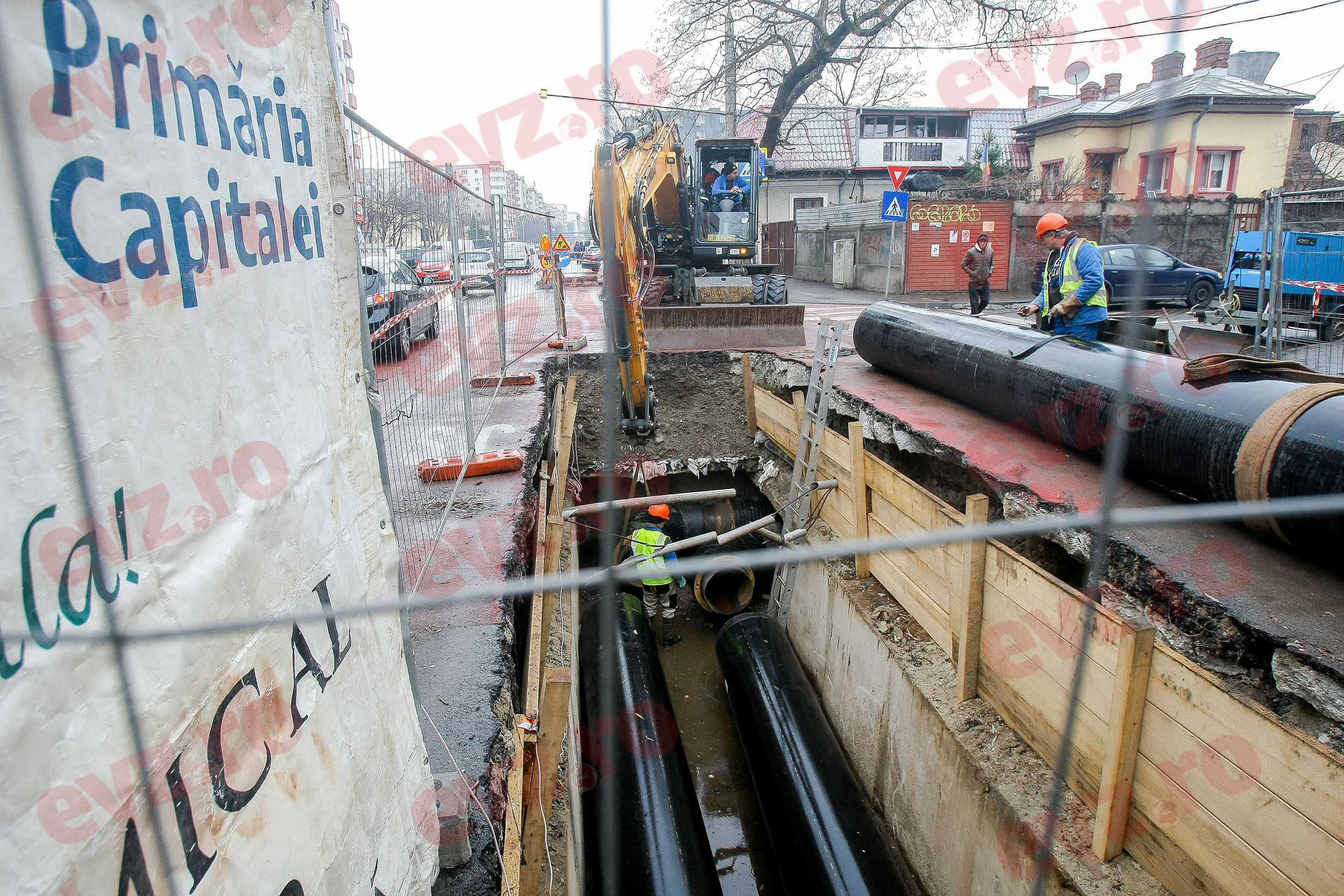 Reablilitarea sistemului de termoficare din Bucuresti pe Magistrala Progresu-Ferentari. conducta, radet, santier