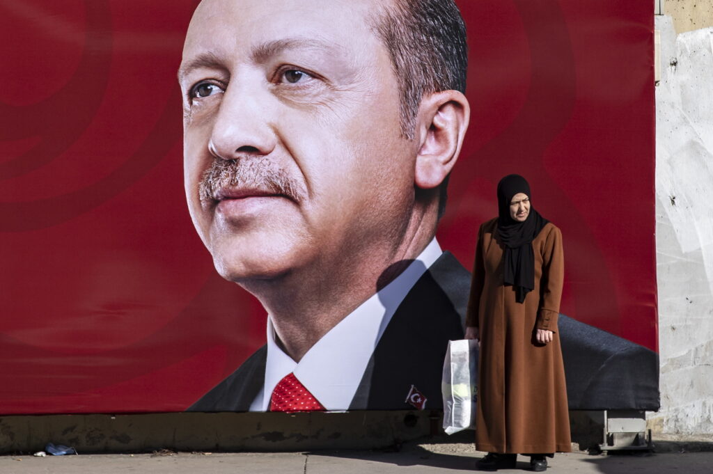 Alegeri cruciale în Turcia. Președintele Recep Tayyp Erdogan se bazează pe voturile diasporei