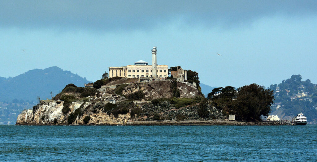 Adevărul despre Alcatraz, închisoarea din care nimeni nu ar fi evadat vreodată