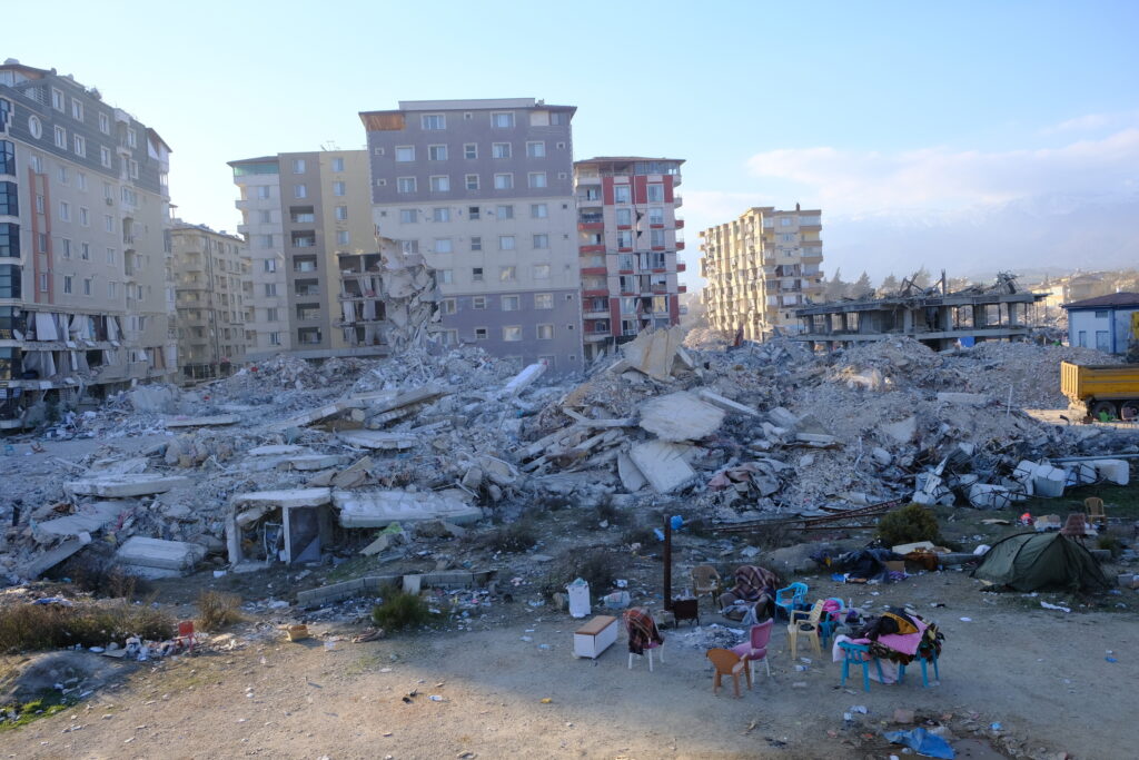 Turcia, zguduită serios de un nou cutremur. Autoritățile sunt în alertă