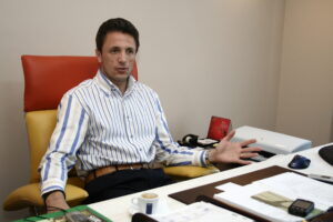 Cum au negociat tricoul numărul 10 Gică Popescu și Hagi