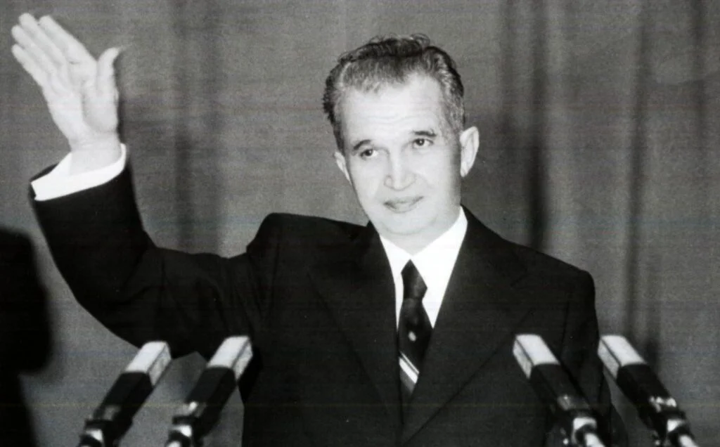Două cadouri primite de Nicolae Ceaușescu, scoase la licitație. Preţul de pornire