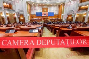 Cheltuieli „pentru nevoi urgente”. Camera Deputaților face stocuri serioase de hârtie igienică