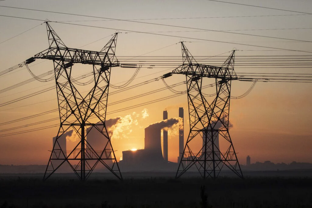 Europa nu investește suficient în energie, potrivit BCE și AIE