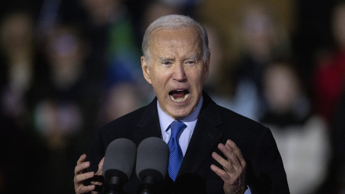 Joe Biden cere bani pentru un nou vaccin COVID-19