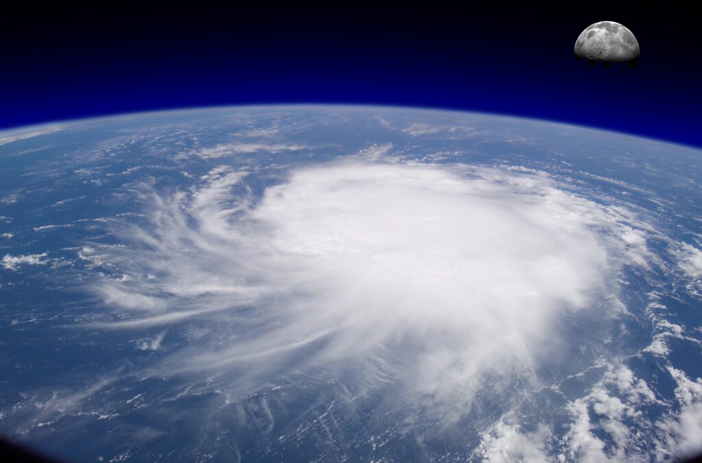 România, lovită de un ciclon mediteranean. Cum va fi vremea în următoarele zile