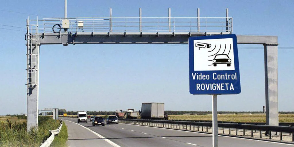Important pentru toți șoferii. Lista localităților din România cu camere fixe pentru rovinietă 