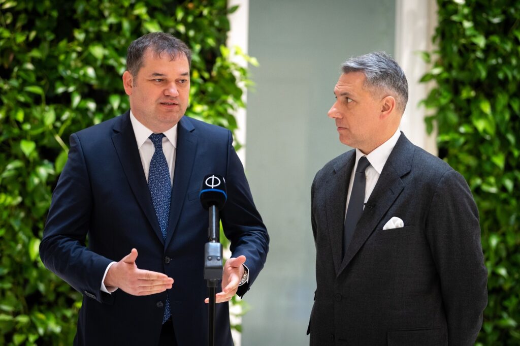 România importă case din Ungaria. Anunțul ministrului Dezvoltării: „E o soluție bună pentru familii”