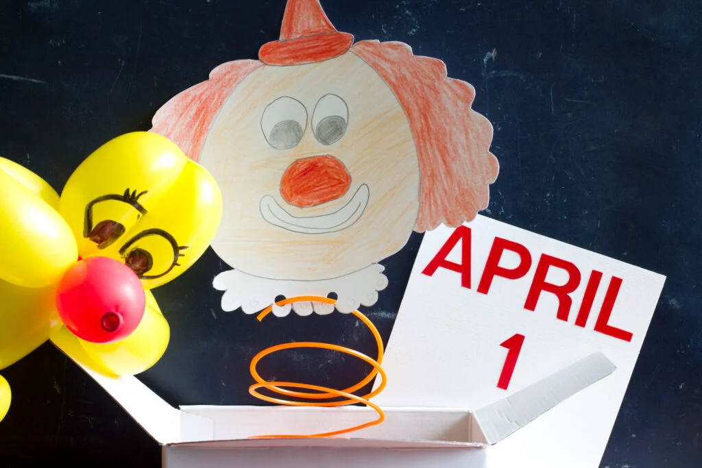 1 aprilie, tradiții și superstiții. Cum au apărut primele glume și care este adevărata semnificație a acestei zile