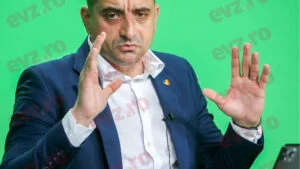 Exclusiv. Desființarea primăriilor în localitățile sub 5.000 de locuitori. Ce alte măsuri are AUR în programul politic.