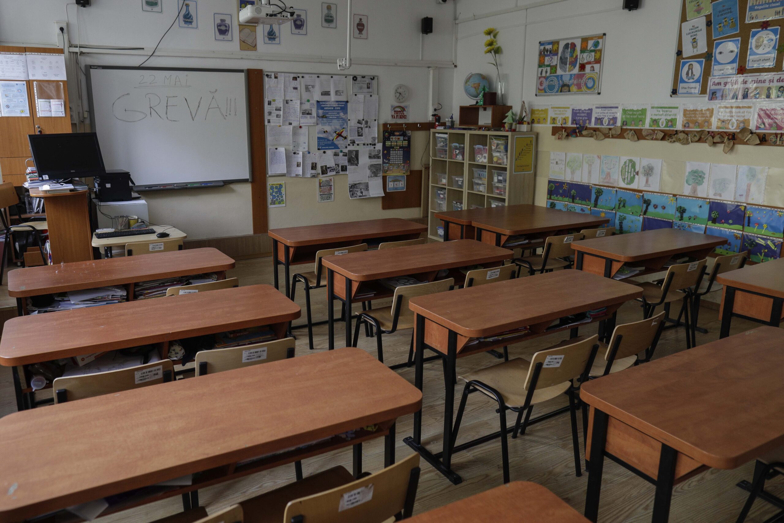 Scandal la un liceu din Argeș. Familia unei eleve s-a luat la harță cu un băiat de 19 ani