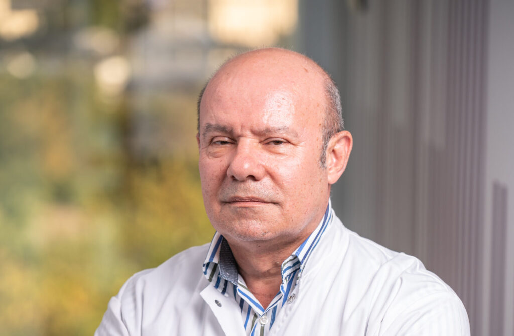 România pierde medici. Prof. Univ. Dr. Gheorghe Iana explică motivele migrație. Video
