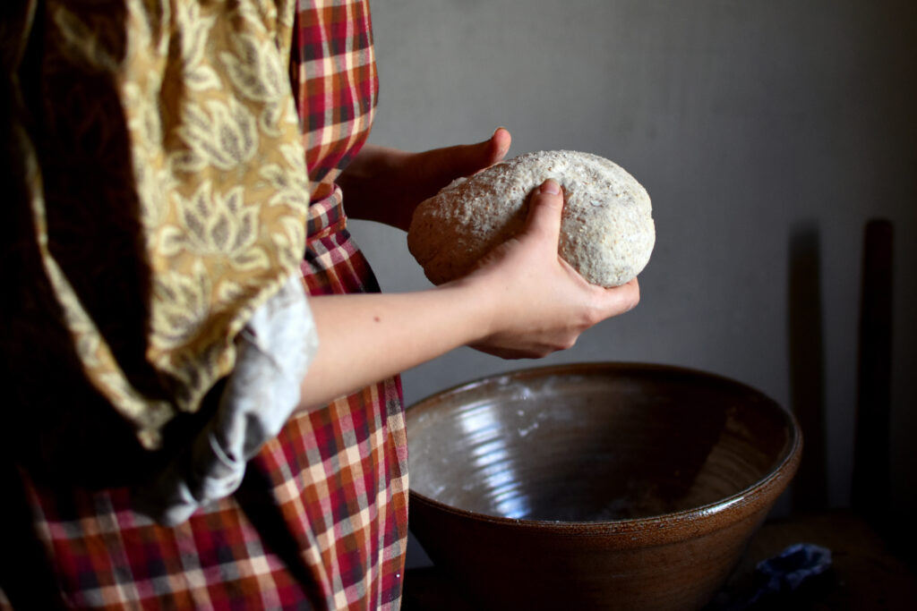 Pâine tradițională de casă. Cea mai simplă și rapidă rețetă