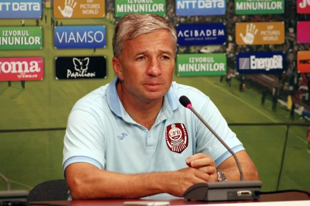 Exclusiv. Patronul de la CFR Cluj anunță că Dan Petrescu va rămâne la echipă: Sunt prostii, lucruri neadevărate, mai are un an de contract