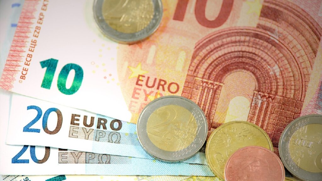 UE dă 200 de milioane de euro, despăgubiri, pentru România