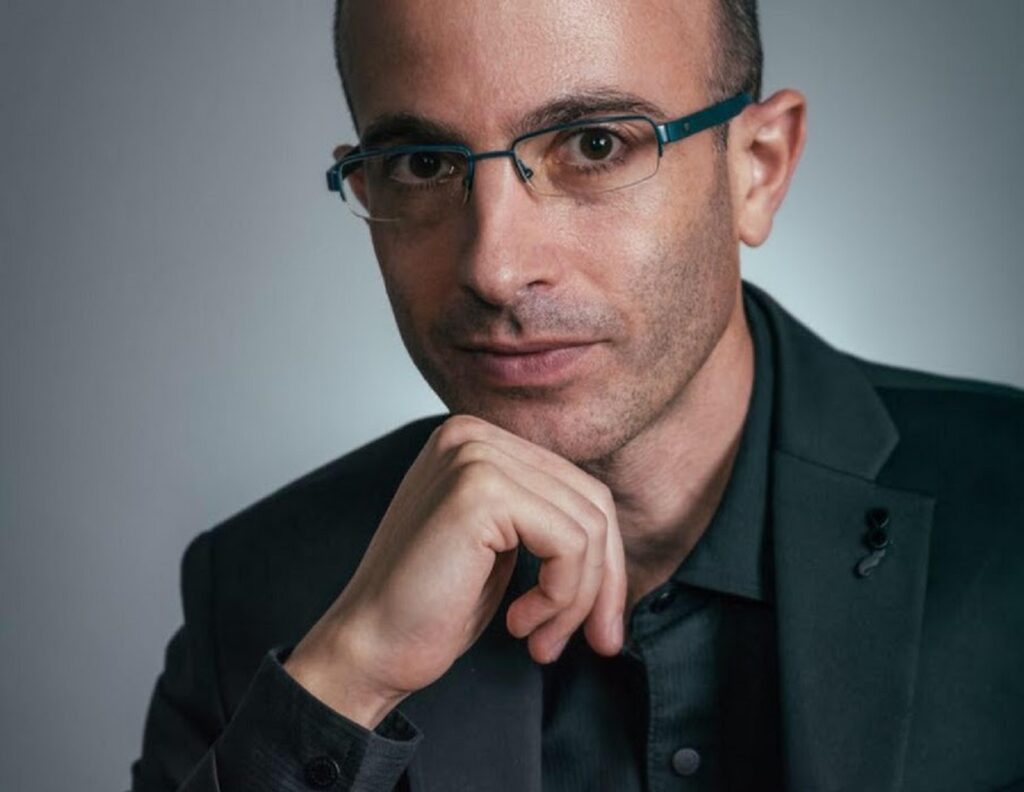 Yuval Noah Harari și pericolele AI pentru omenire (II). „Tocmai a spart sistemul de operare al civilizației umane”