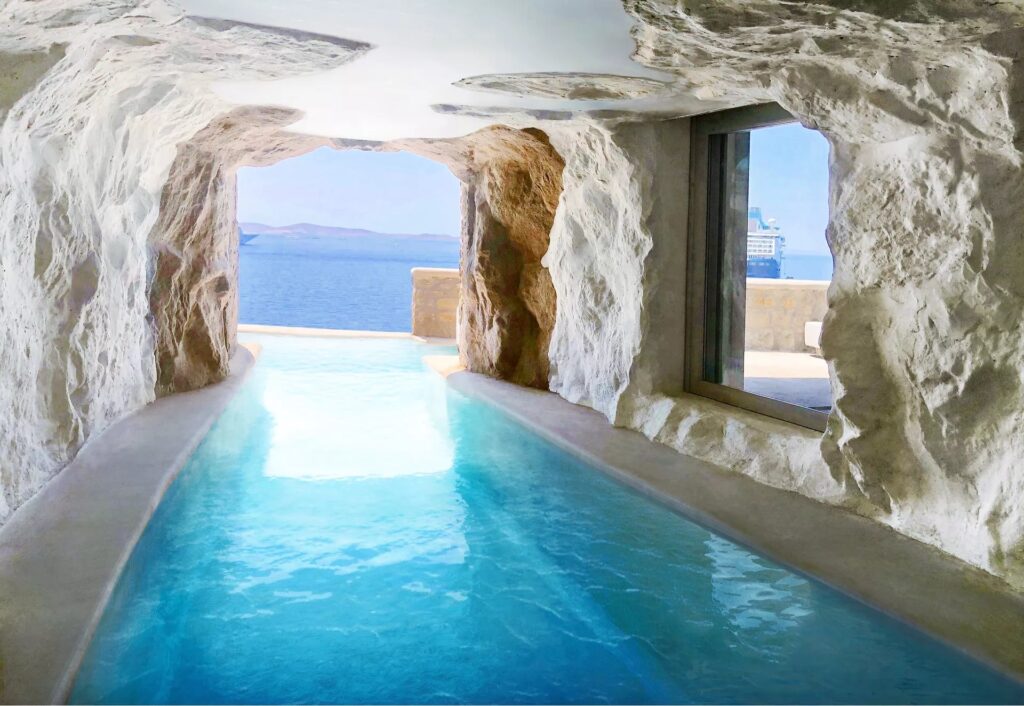 Santorini o insulă de vis și nu prea. Hoteluri de 5 stele desființate de turiști