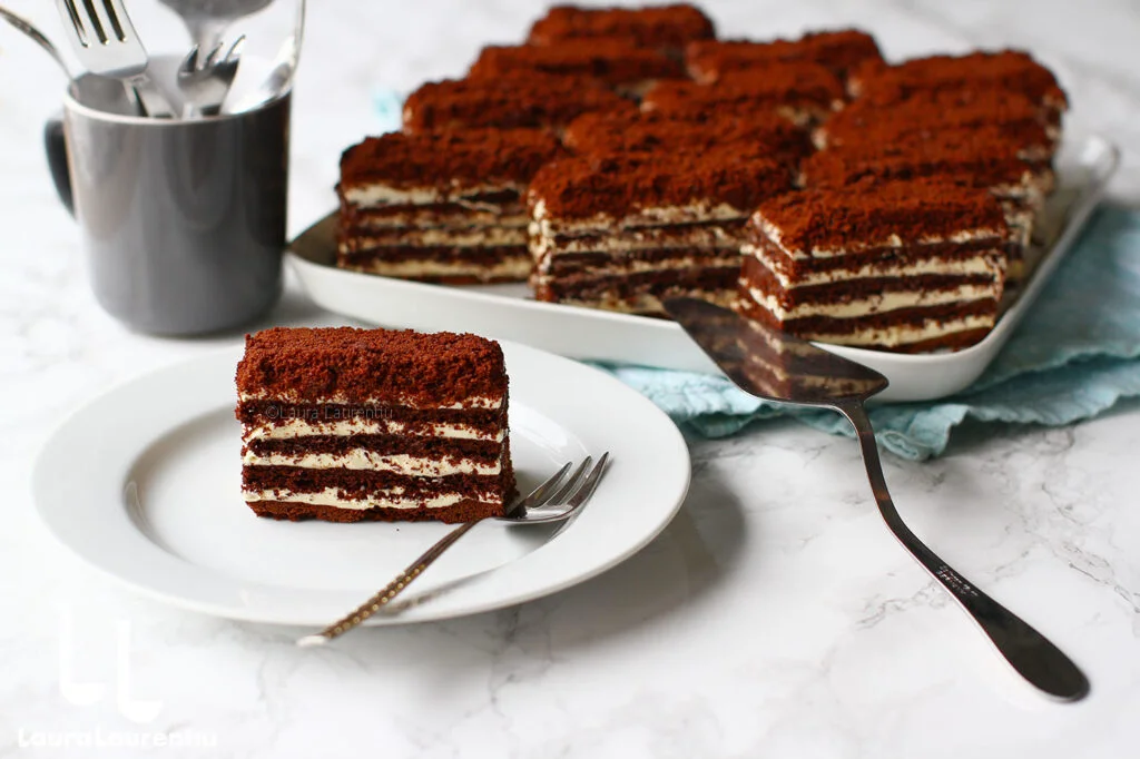 Cum se prepară celebra prăjitură Marlenka. Este cel mai viral desert din mediul online. Ce o face atât de specială