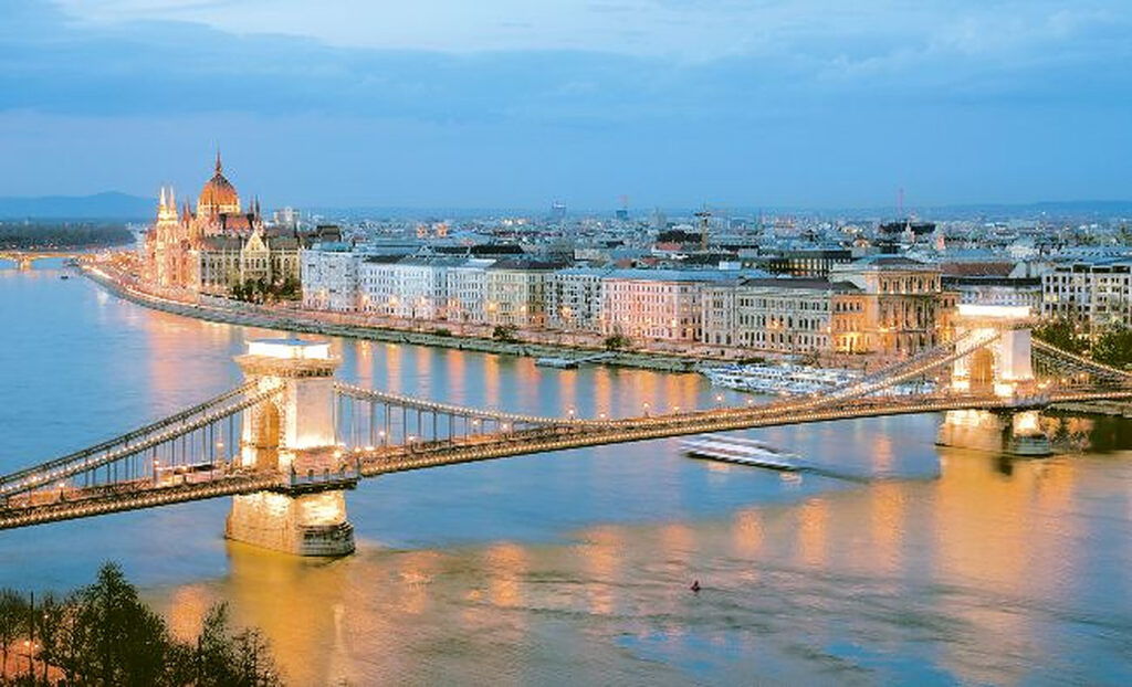 Ungaria a început procedura de autorizare a tunelului feroviar de sub Dunăre