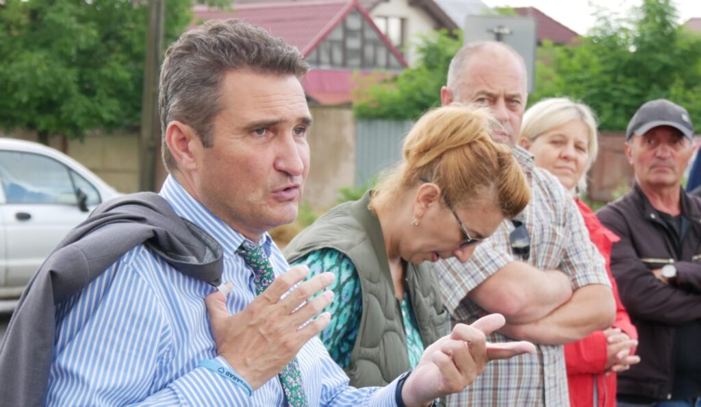 Ziua și vestea proastă pentru PNL. Primarul liberal din Arad își negociază trecerea la PSD. Surse politice
