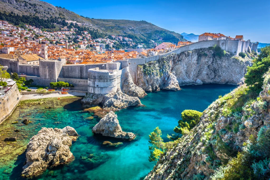 Dubrovnik, o stațiune cu peisaje de vis. Ce vă așteaptă la hotelurile din zonă.