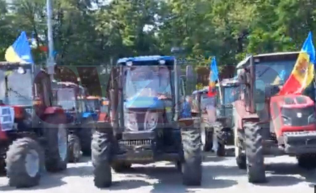 Fermierii din Republica Moldova își continuă protestele