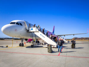 Wizz Air anulează din ce în ce mai multe zboruri