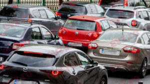 Modificarea Codului Rutier ce a stârnit controverse: Greșeala care creşte riscul de accidente