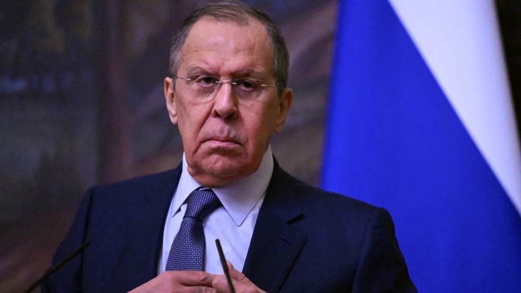 Serghei Lavrov ameninţă din nou, nemulţumit că avioanele F-16 ar putea să ajungă în Ucraina