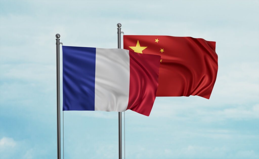China își pune toate speranțele în Franța. Vrea relații mai bune cu UE