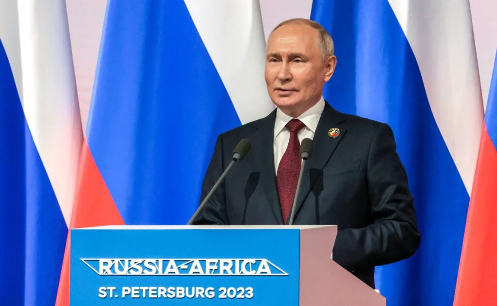 Rusia se alătură Chinei și dă o lovitură Japoniei