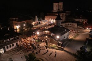 Moaștele Sfintei Ana în România, la Mănăstirea Oașa și la Alba Iulia