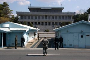 Coreea de Nord amenință Washingtonul şi Seulul: Acțiunile sunt la un nivel superior stării de război