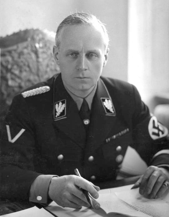 Joachim von Ribbentrop, ministrul de Externe al Germaniei naziste