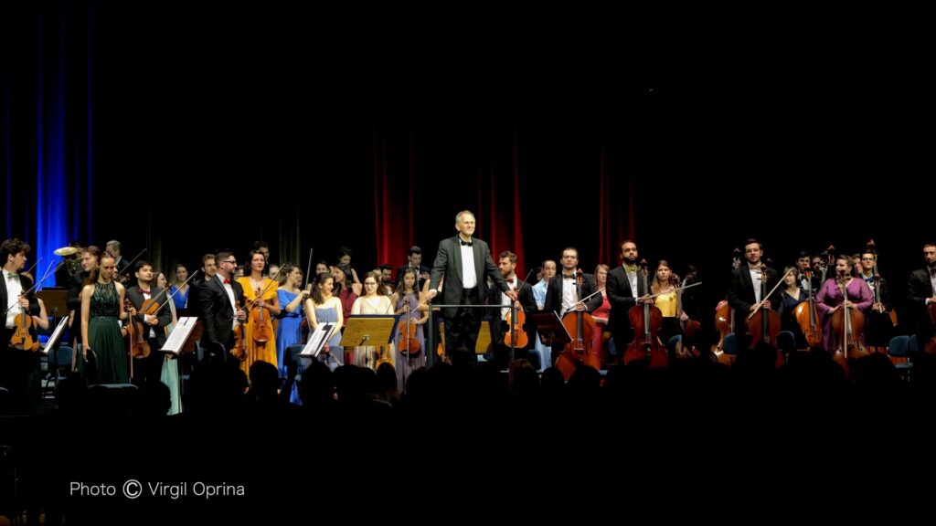 Orchestra Română De Tineret, La Konzerthaus Berlin. Un Concert Unic ...