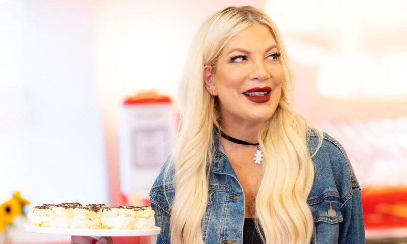 Tori Spelling, vedeta din „Beverly Hills, 90210”, trăiește în mizerie