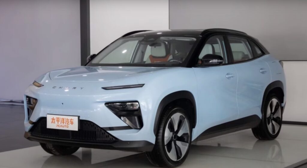 Chinezii intră în concurență directă cu Dacia. SUV-ul electric cu care vor să ia fața Duster. Video