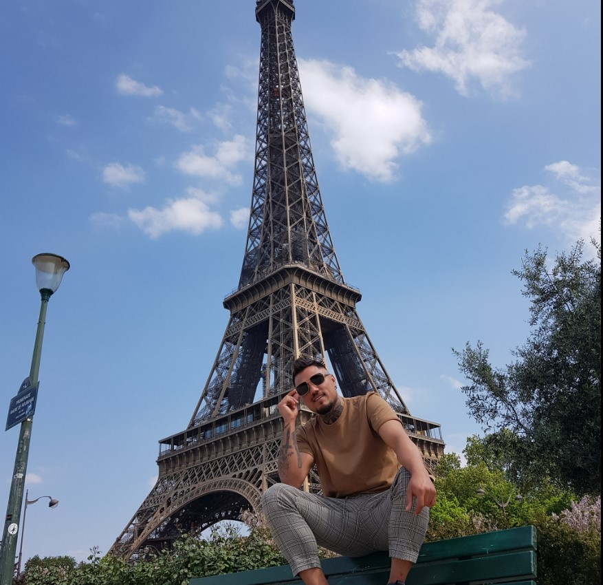 Doru Bratu, fost fotbalist, Paris, turnul Eiffel, vacanță