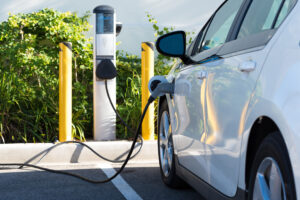 SUA își propune să crească numărul mașinilor electrice din piață