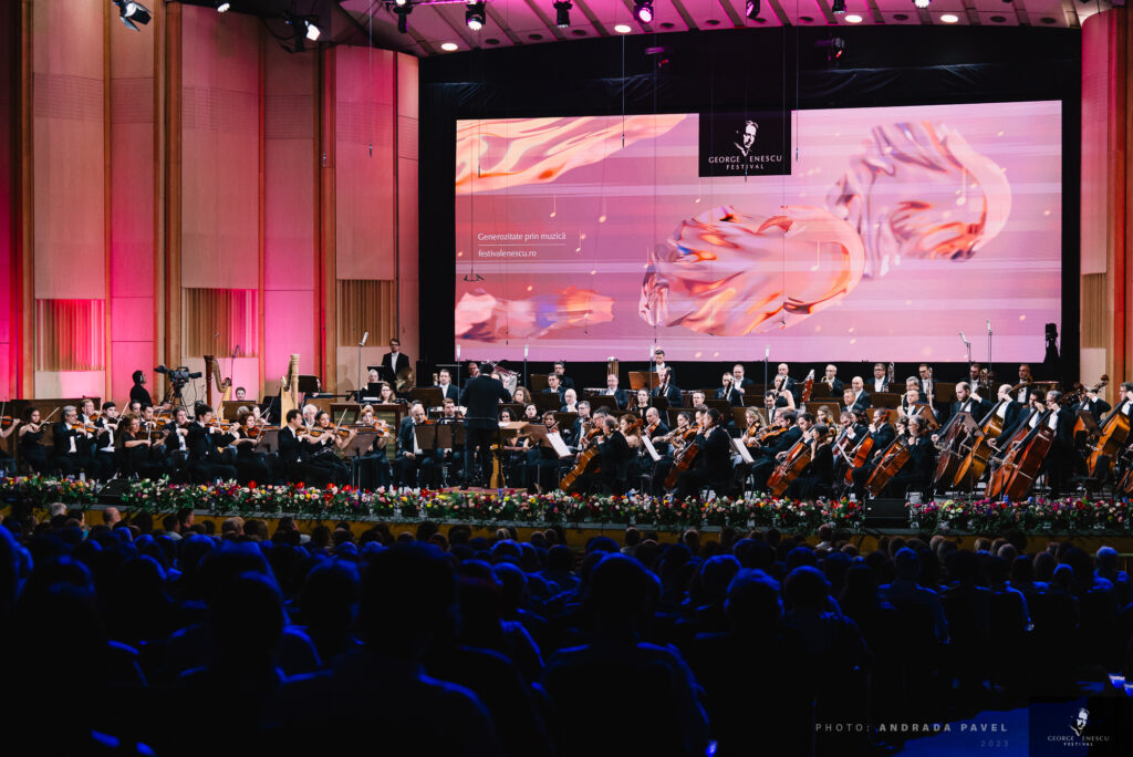 Concerte gratuite pentru bucureșteni, în Piața George Enescu. Programul complet