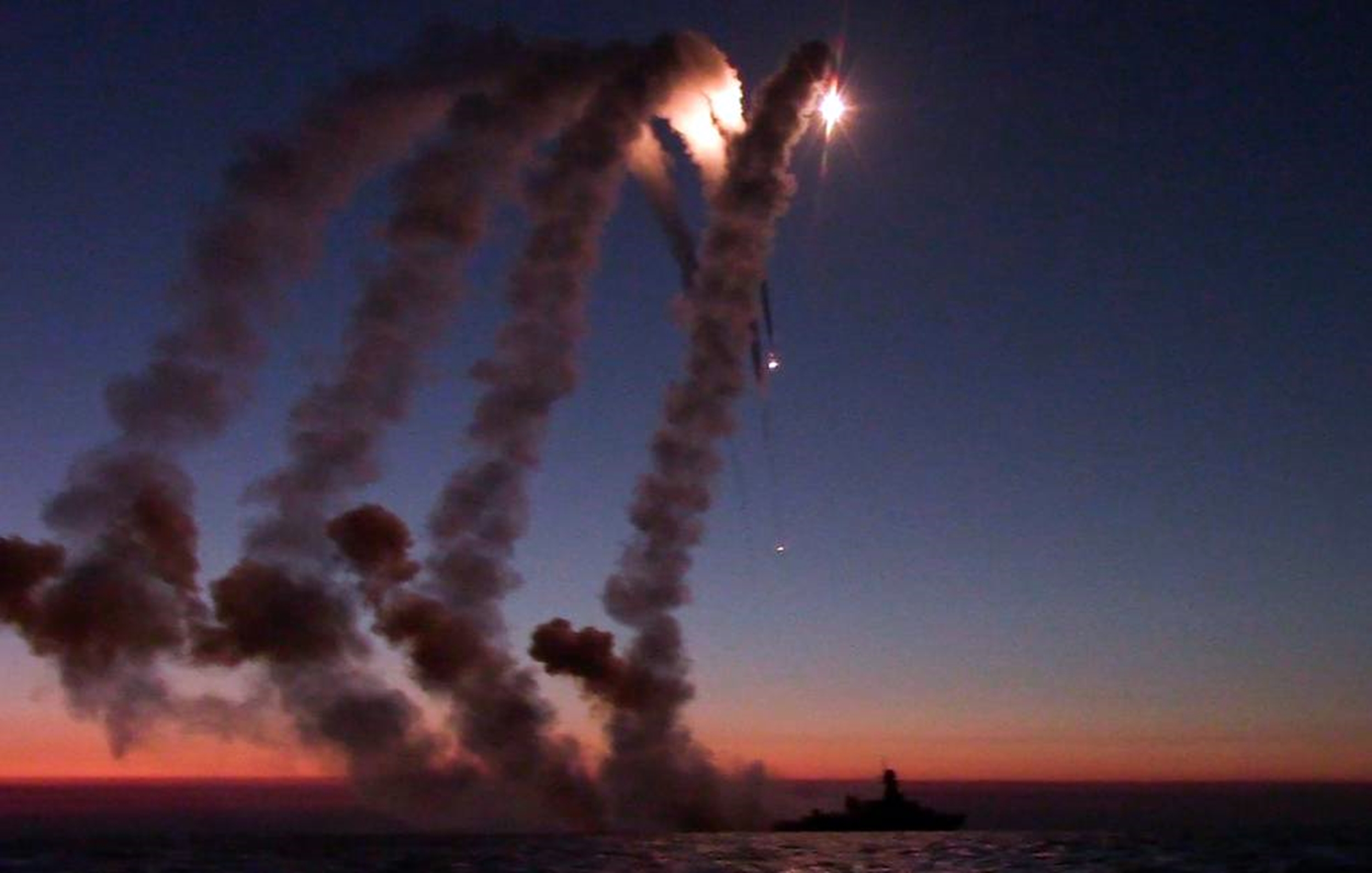 Rachetele rusesti au lovit porturile Ismail si Reni.